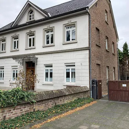 Im Alten Pastorat Bed & Breakfast 3*