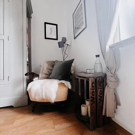Im Alten Pastorat Bed & Breakfast Grevenbroich